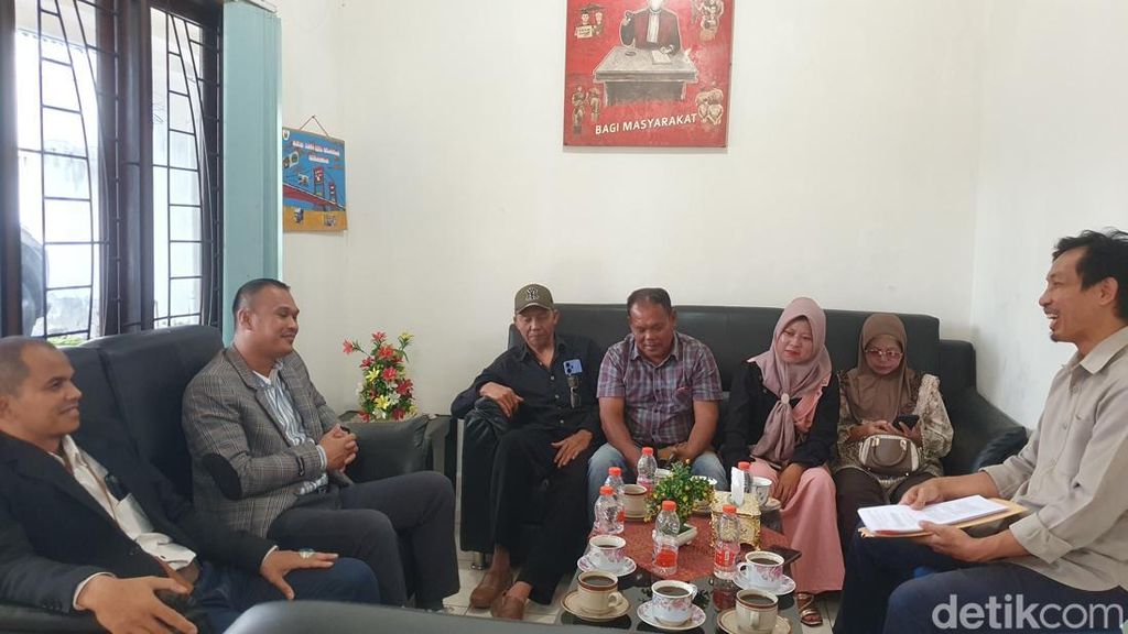 Keluarga korban kasus pembunuhan di Muratara bersama kuasa hukum meminta pendampingan KY.